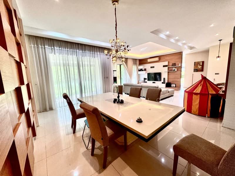 Semi-Detached House for Sale in East Ledang (Iskandar Puteri (Nusajaya)) - Carrien Siow - Dining Room - PropertyGuru.com.my