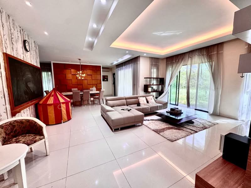 Semi-Detached House for Sale in East Ledang (Iskandar Puteri (Nusajaya)) - Carrien Siow - Living Room - PropertyGuru.com.my