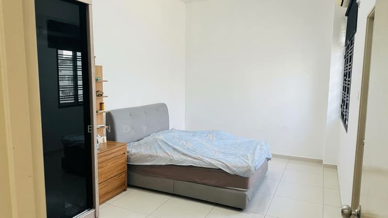 Cluster House for Sale in Setia Tropika (Johor Bahru) - Endy Law Law - Bedroom - PropertyGuru.com.my
