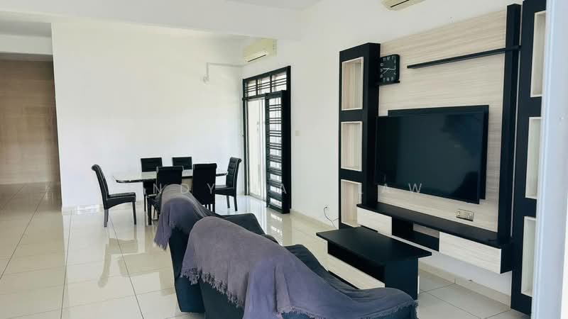 Cluster House for Sale in Setia Tropika (Johor Bahru) - Endy Law Law - Living Room - PropertyGuru.com.my