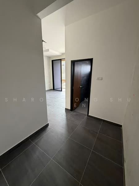 3-storey Terraced House for Sale in Kulai (Johor) - Sharon Wong Shu Shien - Corridor - PropertyGuru.com.my