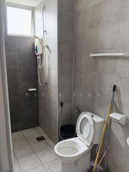 Apartment for Rent at Residensi Falim (PR1MA Falim) - Oscar Teoh - Bathroom - PropertyGuru.com.my