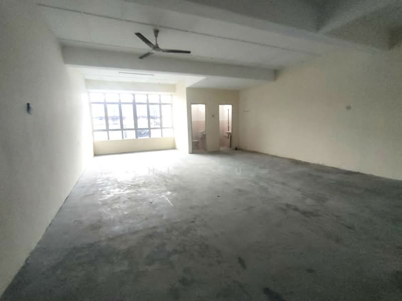 Kedai untuk Disewa di Bandar Baru Salak Tinggi (Sepang) - HL Lau - Interior - PropertyGuru.com.my