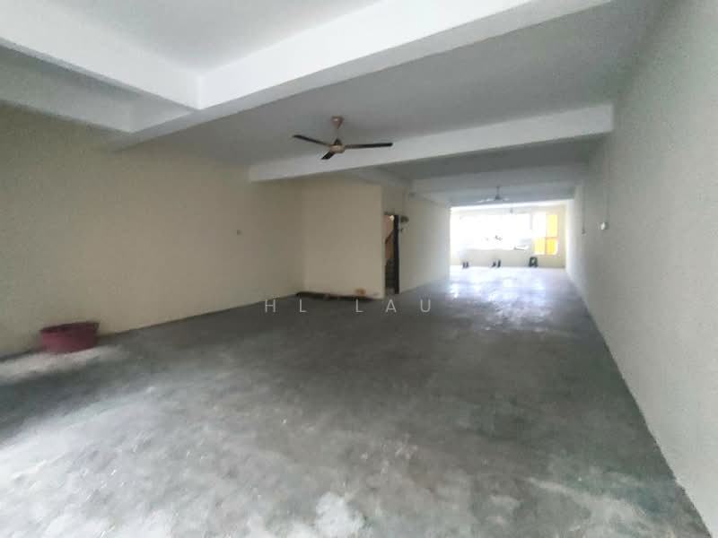 Kedai untuk Disewa di Bandar Baru Salak Tinggi (Sepang) - HL Lau - Interior - PropertyGuru.com.my