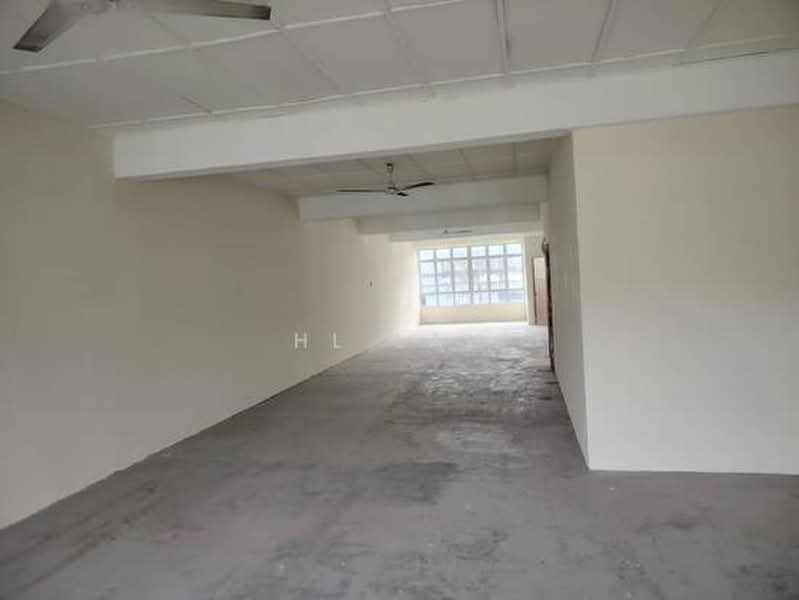 Kedai untuk Disewa di Bandar Baru Salak Tinggi (Sepang) - HL Lau - Interior - PropertyGuru.com.my