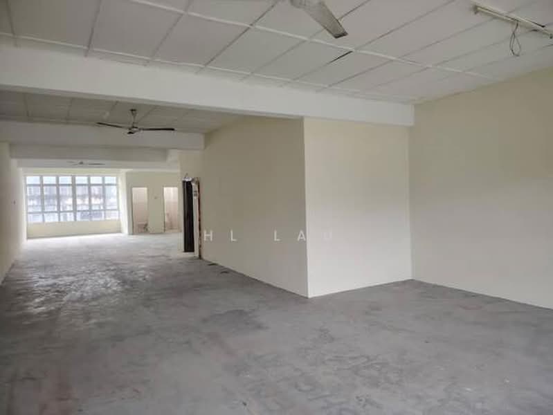 Kedai untuk Disewa di Bandar Baru Salak Tinggi (Sepang) - HL Lau - Interior - PropertyGuru.com.my