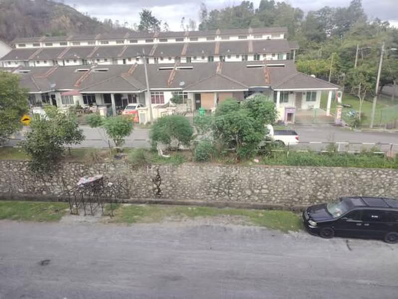 Kedai untuk Disewa di Bandar Baru Salak Tinggi (Sepang) - HL Lau - Exterior - PropertyGuru.com.my