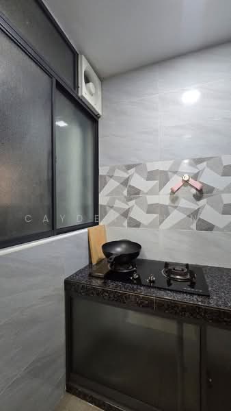 Kediaman Servis untuk Disewa di Symphony Tower (Menara Simfoni) - Cayden Chin - Kitchen - PropertyGuru.com.my