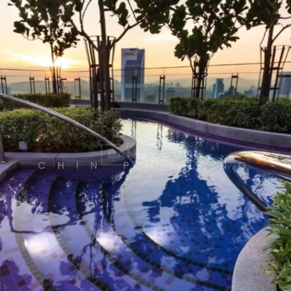 Kondominium untuk Dijual di The Robertson - Chin Pey Ling - Pool - PropertyGuru.com.my