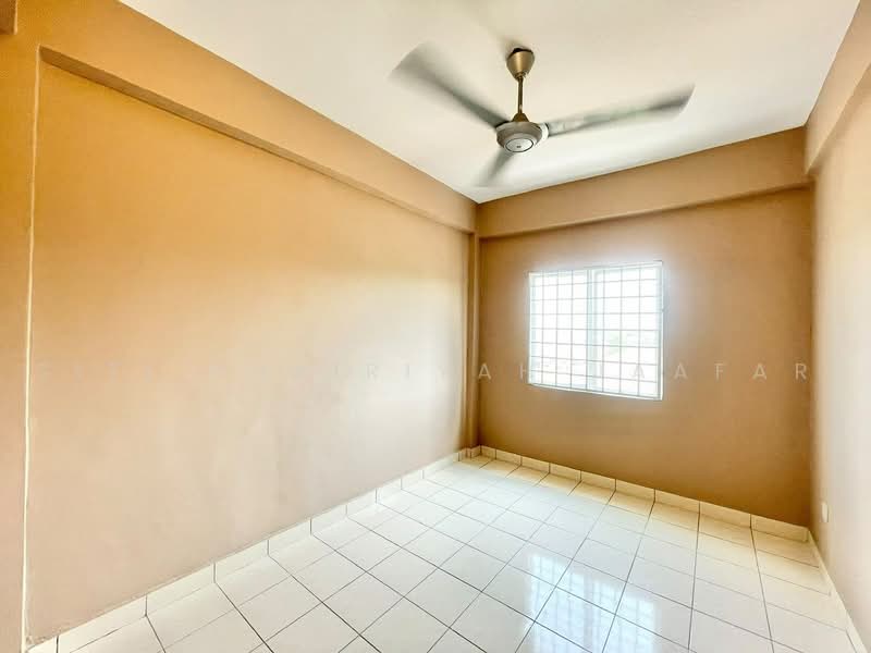 Apartment for Sale at Pangsapuri Seri Galaksi - SITI KHAIRIYAH JAAFAR - PropertyGuru.com.my