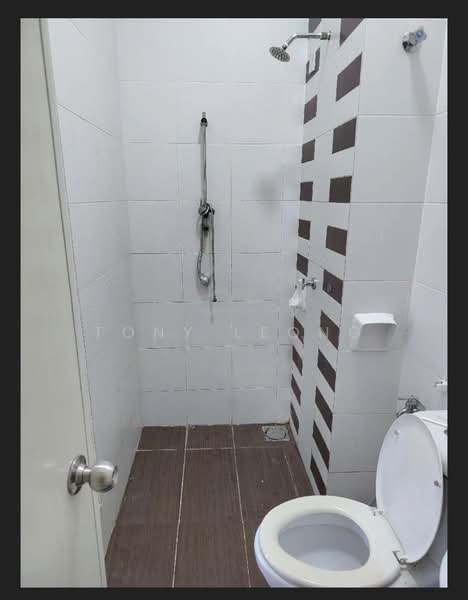Rumah Teres 2-Tingkat untuk Disewa di Ampang Saujana (Ampang) - Tony Leong - Bathroom - PropertyGuru.com.my