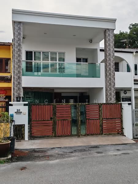 2-storey Terraced House for Sale in Taman Daya (Kepong) - Vincent Theo - Exterior - PropertyGuru.com.my