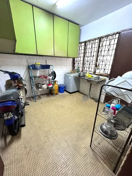 2-storey Terraced House for Sale in Taman Pelangi (Johor Bahru) - Karl Lim - Kitchen - PropertyGuru.com.my