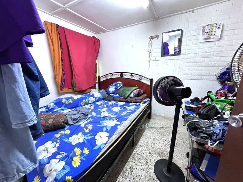 2-storey Terraced House for Sale in Taman Pelangi (Johor Bahru) - Karl Lim - Bedroom - PropertyGuru.com.my
