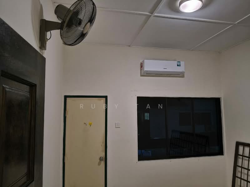 Rumah Teres 2-Tingkat untuk Disewa di Bandar Selesa Jaya (Skudai) - Ruby Tan - Interior - PropertyGuru.com.my