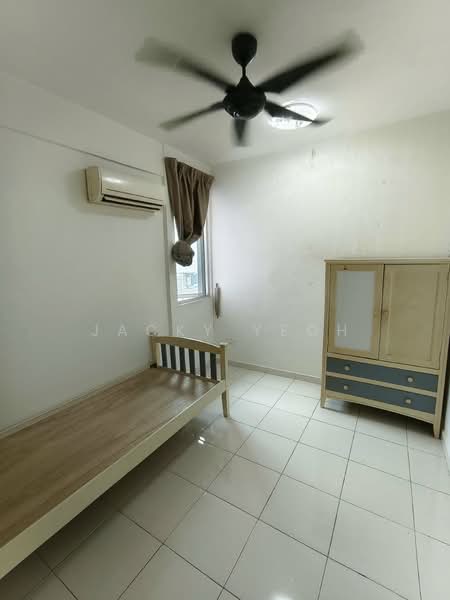 Apartment for Sale at The Rise Collection 2 - Jacky Yeoh - Bedroom - PropertyGuru.com.my