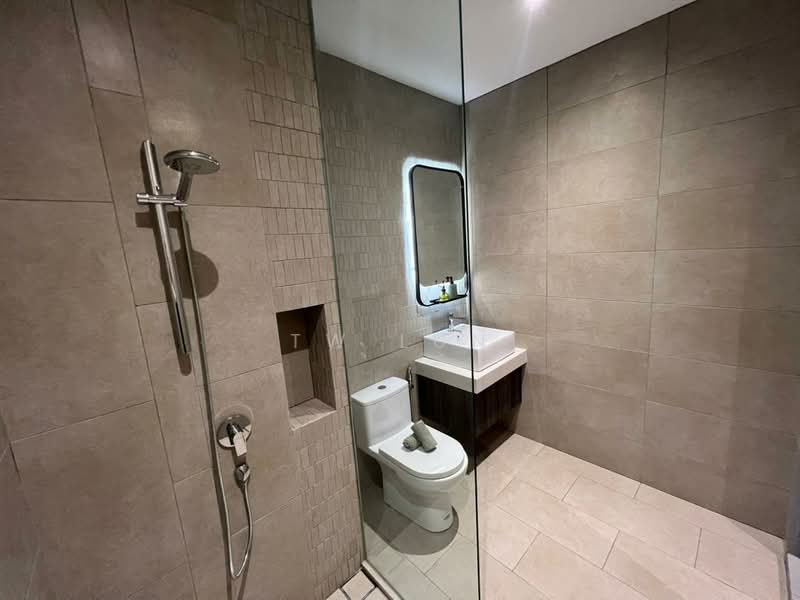 Kediaman Servis untuk Dijual di RedEarth @ Genting Xintiandi - Tw Lun - Bathroom - PropertyGuru.com.my