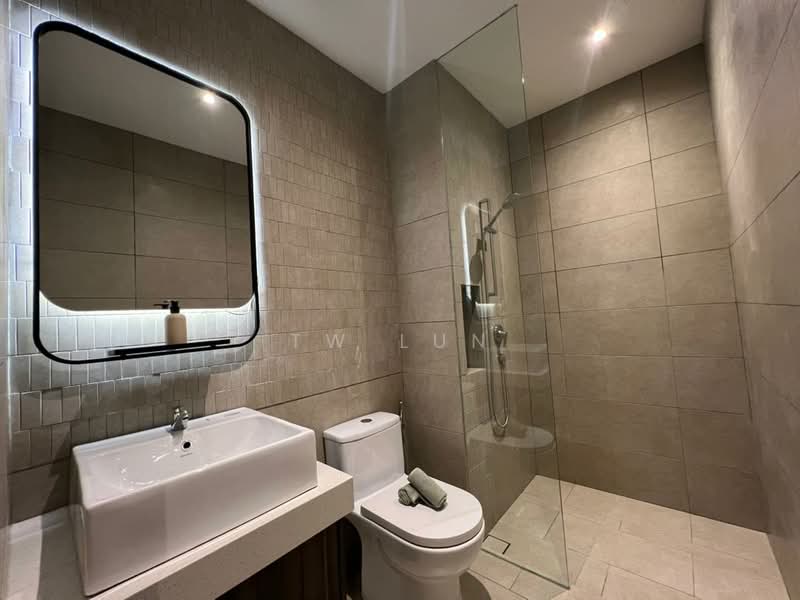 Kediaman Servis untuk Dijual di RedEarth @ Genting Xintiandi - Tw Lun - Bathroom - PropertyGuru.com.my