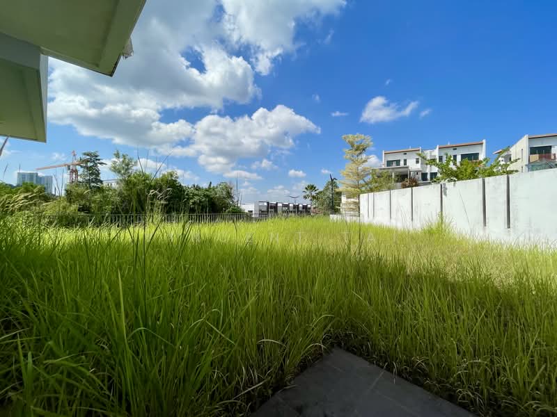 Rumah Berkembar untuk Dijual di Bandar Sungai Long (Selangor) - Vincent Tai - Exterior - PropertyGuru.com.my