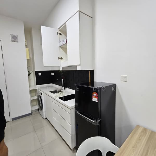 Service Residence for Rent at Southlink - Eugene Loke - Kitchen - PropertyGuru.com.my