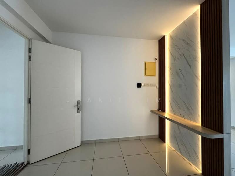Kondominium untuk Disewa di The Latitude Condominium - Jeanie Lim - Entrance - PropertyGuru.com.my