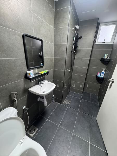 Kediaman Servis untuk Disewa di Midas @ Seri Alam - Lily Kamal - Bathroom - PropertyGuru.com.my