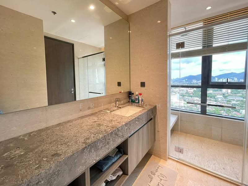 Kediaman Servis untuk Disewa di Marriott Residence @ Gurney - Eric Boh - Bathroom - PropertyGuru.com.my