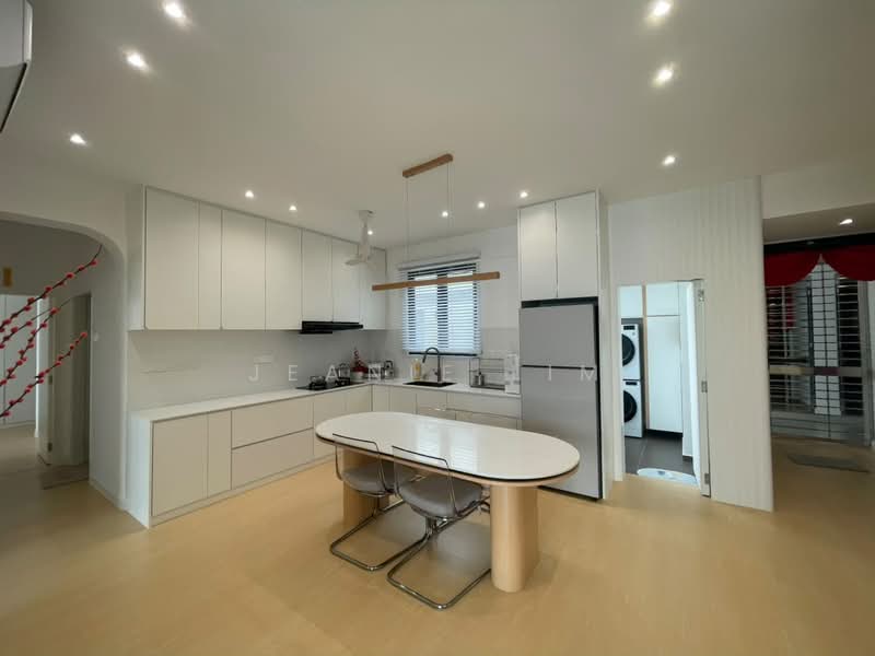 Kondominium untuk Disewa di Golden Triangle 2 - Jeanie Lim - Kitchen - PropertyGuru.com.my