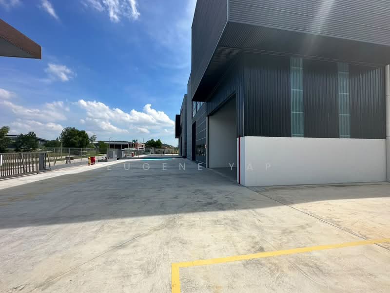 Kilang Berkembar untuk Disewa di Taman Industri Alam Jaya (Puncak Alam) - Eugene Yap - Exterior - PropertyGuru.com.my