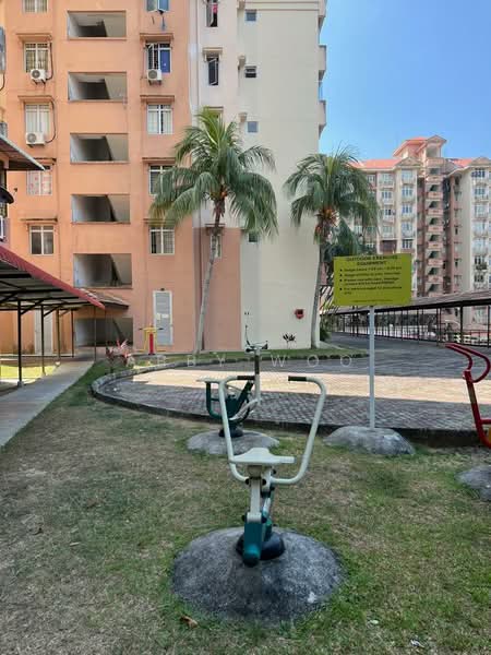 Condominium for Rent at Azuria Condominium - Abby Woo - PropertyGuru.com.my