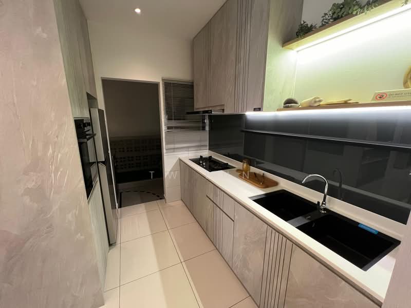 Pangsapuri untuk Dijual di Radium Adesa - Tw Lun - Kitchen - PropertyGuru.com.my