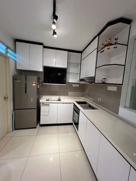 Service Residence for Rent at D'Putra Suites - Ken Phoon - Kitchen - PropertyGuru.com.my