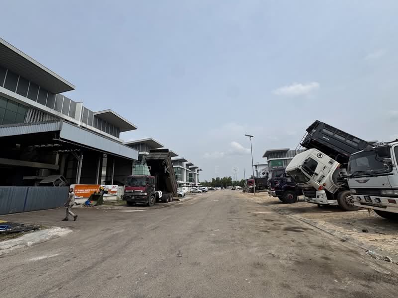 Cluster Factory for Sale in Taman Pasir Putih (Pasir Gudang) - PK Teo - Exterior - PropertyGuru.com.my