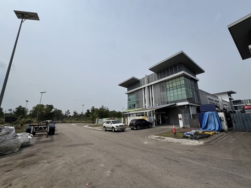 Cluster Factory for Sale in Taman Pasir Putih (Pasir Gudang) - PK Teo - Exterior - PropertyGuru.com.my