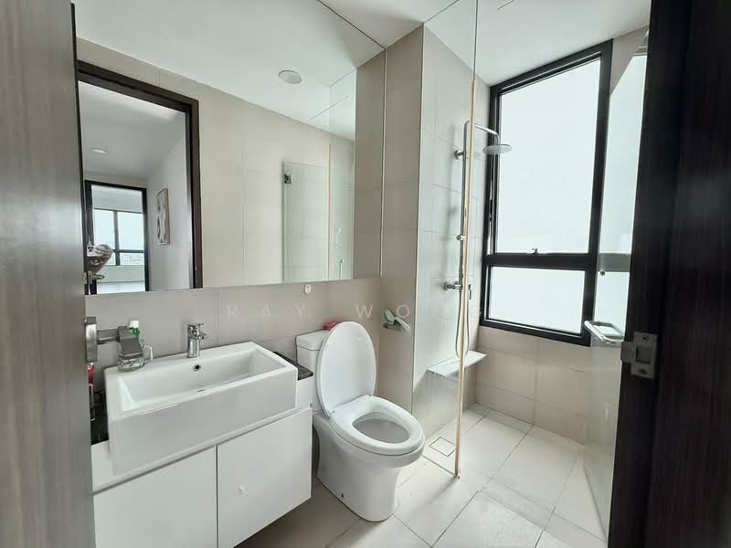 Kondominium untuk Disewa di The Marina View - Ray Wong - Bathroom - PropertyGuru.com.my