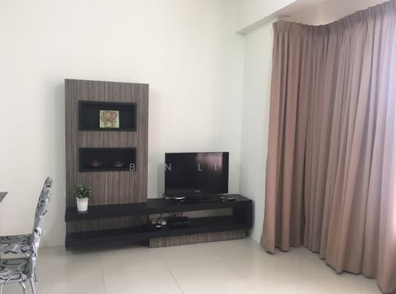 Kediaman Servis untuk Dijual di Birch Plaza - Ben Liau - Living Room - PropertyGuru.com.my