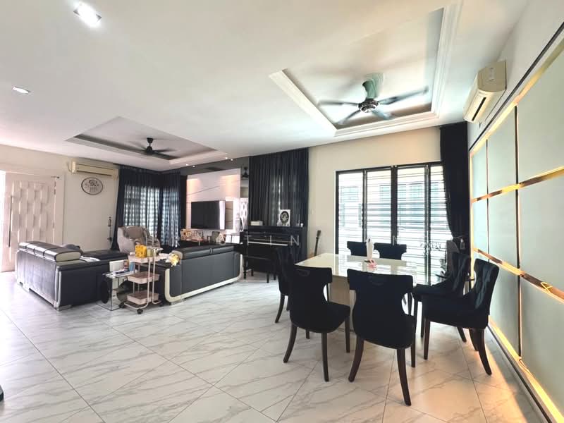 Semi-Detached House for Sale in Taman Seri Austin (Tebrau) - Christina Ang - Living Room - PropertyGuru.com.my