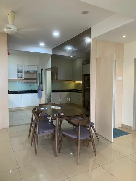 Kondominium untuk Dijual di Ramah Pavillion - Stephanie Lim - Kitchen - PropertyGuru.com.my