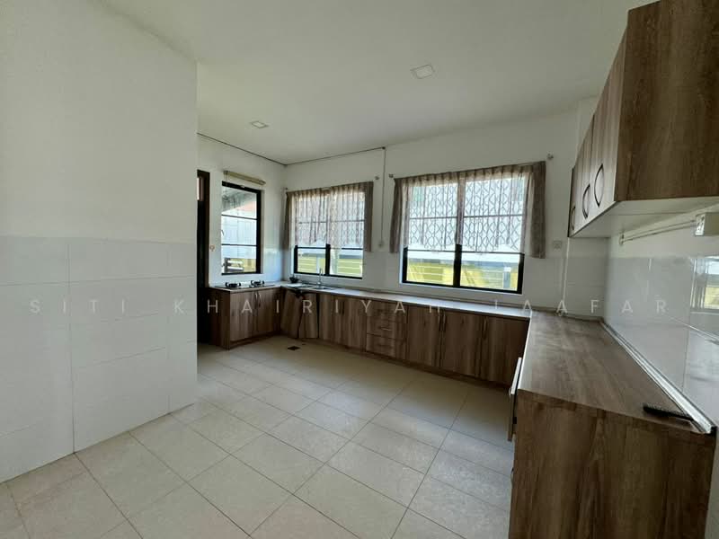Semi-Detached House for Sale in Sungai Buloh (Selangor) - SITI KHAIRIYAH JAAFAR - PropertyGuru.com.my