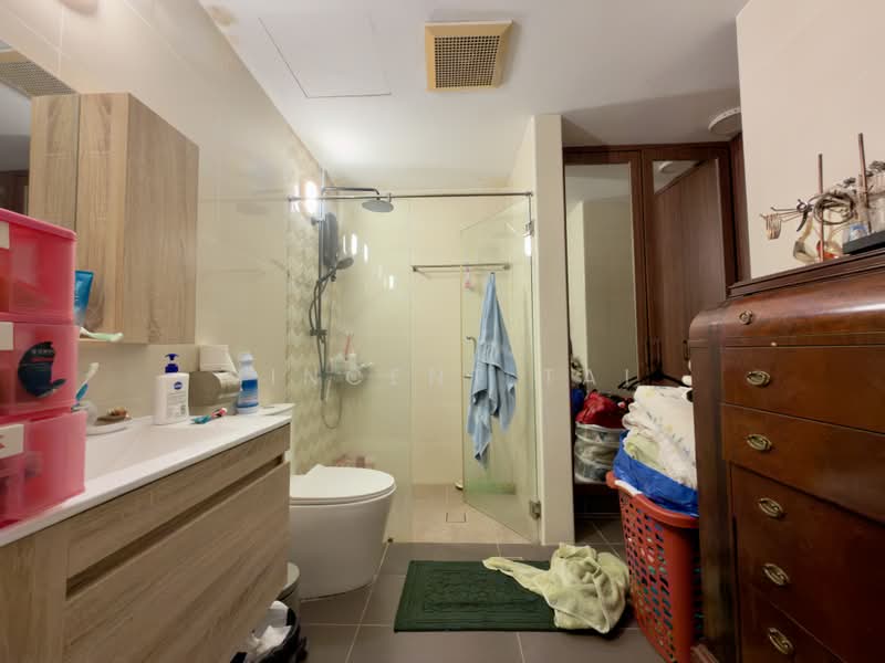 Rumah Bandar untuk Dijual di Country Heights (Kajang) - Vincent Tai - Bathroom - PropertyGuru.com.my