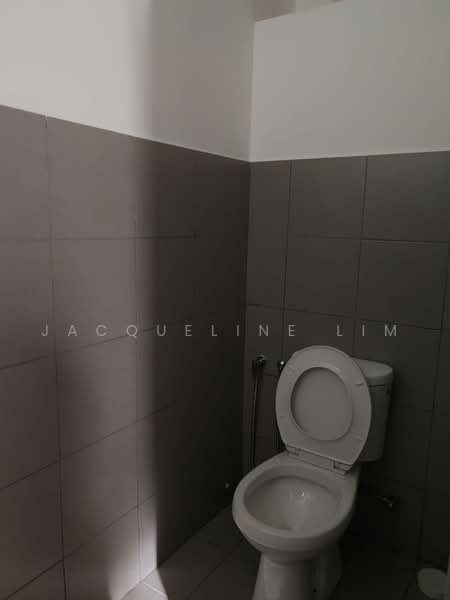 Retail Space for Rent in Bayan Baru (Penang) - Jacqueline Lim - Bathroom - PropertyGuru.com.my