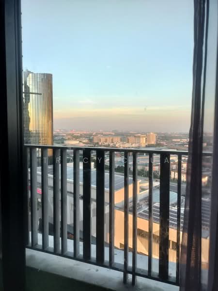 Service Residence for Rent at i-SOHO @ i-City - Tracy Chua - View - PropertyGuru.com.my