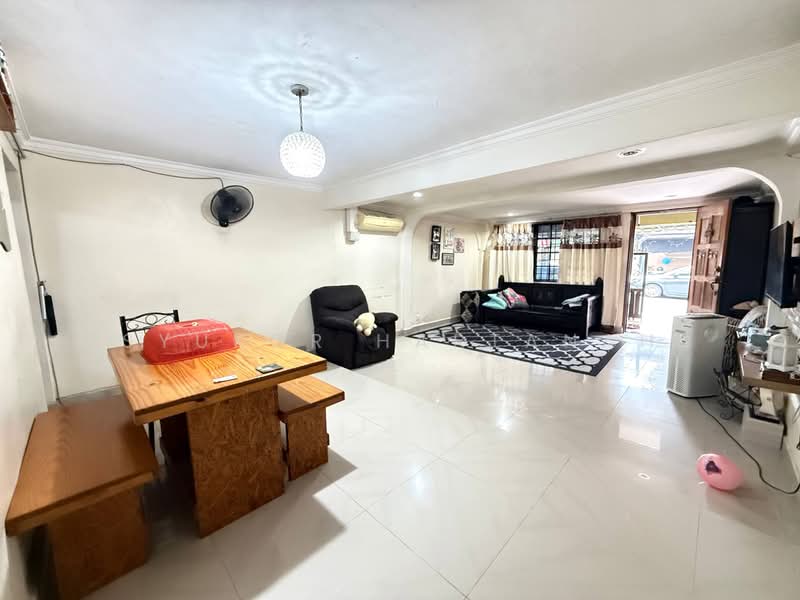 2-storey Terraced House for Sale in Ampang (Kuala Lumpur) - Syukor Hartanah - Living Room - PropertyGuru.com.my