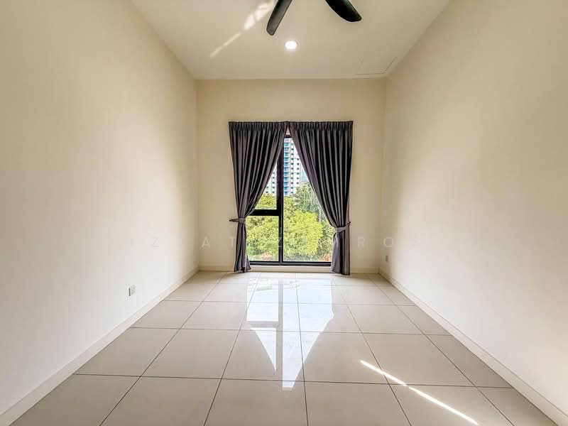 Semi-Detached House for Sale in Bandar Sungai Long (Selangor) - Izzat Zamros - PropertyGuru.com.my