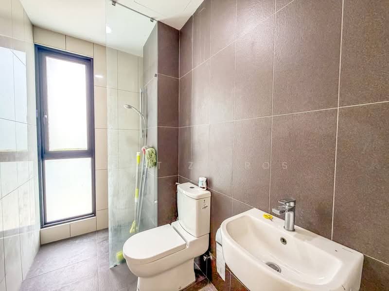 Semi-Detached House for Sale in Bandar Sungai Long (Selangor) - Izzat Zamros - PropertyGuru.com.my