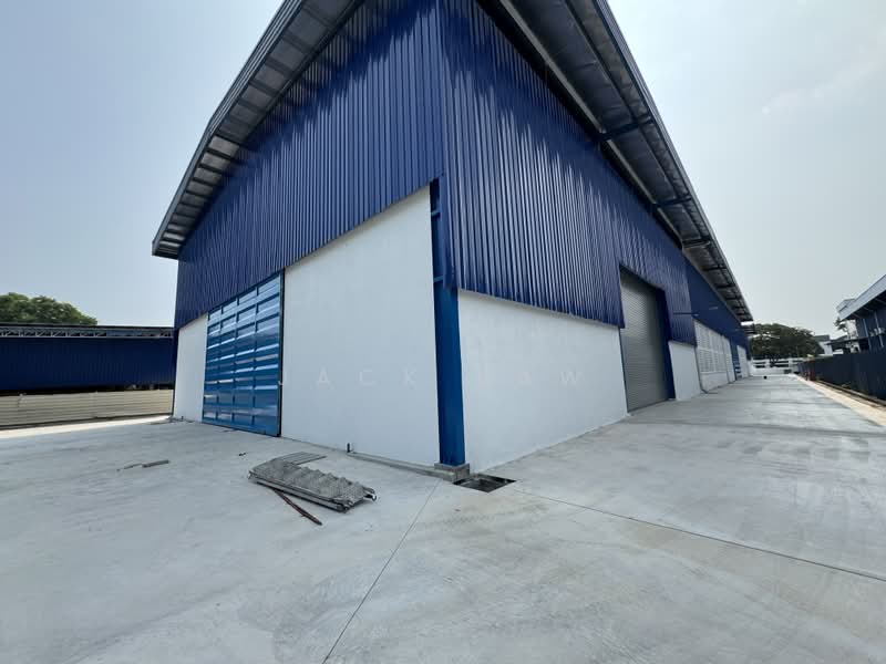 Detached Factory for Rent in Taman Perindustrian Bukit Minyak (Bukit Minyak) - Jack Saw - Exterior - PropertyGuru.com.my