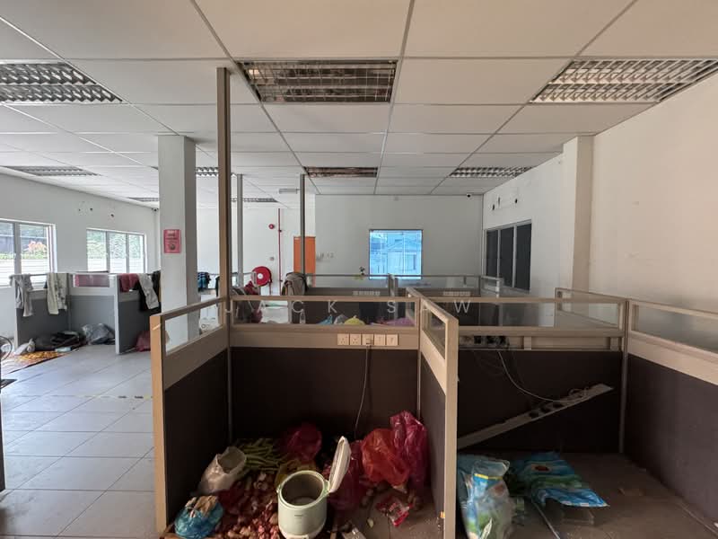 Detached Factory for Rent in Taman Perindustrian Bukit Minyak (Bukit Minyak) - Jack Saw - Interior - PropertyGuru.com.my