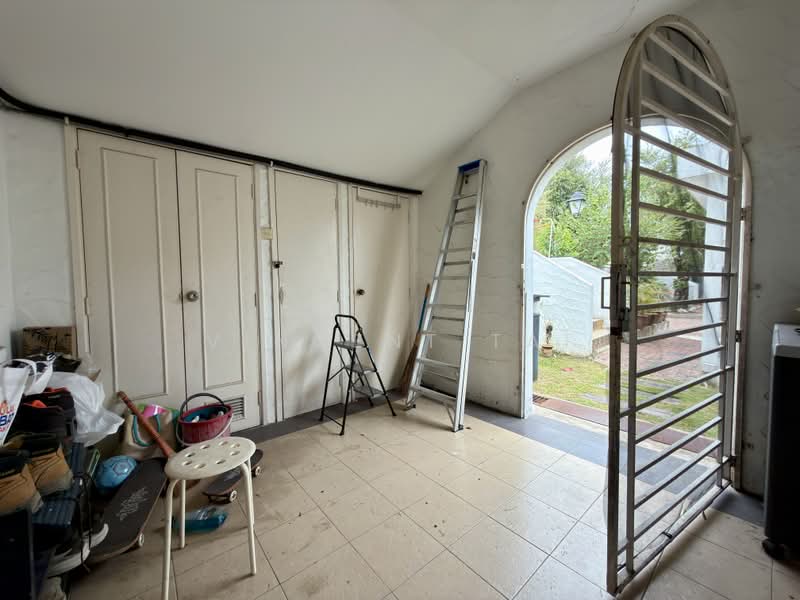 Townhouse for Sale in Country Heights (Kajang) - Vincent Tai - Exterior - PropertyGuru.com.my