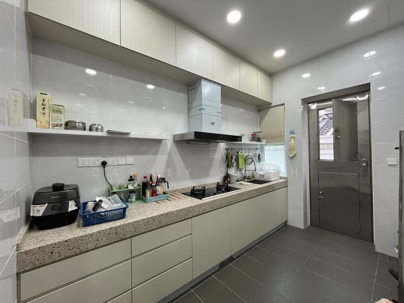 Semi-Detached House for Sale in Kinrara Residence (Puchong) - Carrey Chiah - Kitchen - PropertyGuru.com.my