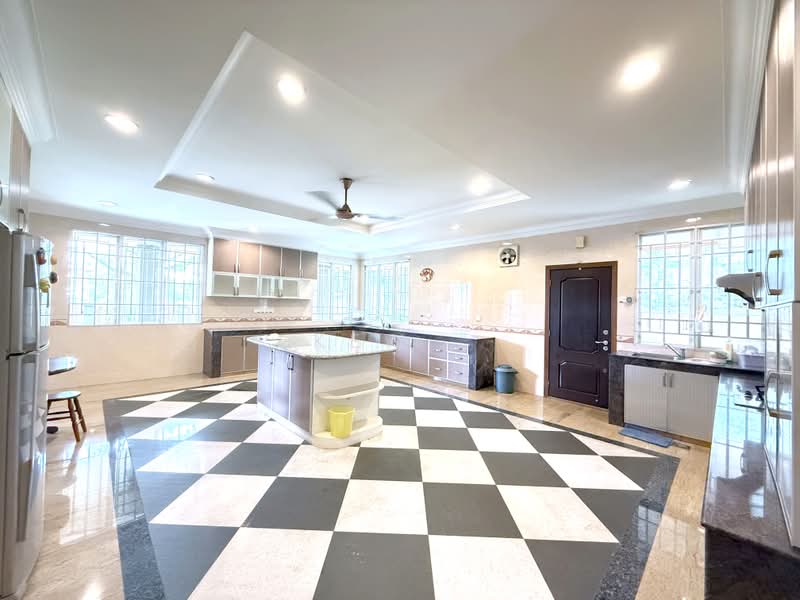 Bungalow House for Sale in Country Heights (Kajang) - Kew . - Kitchen - PropertyGuru.com.my